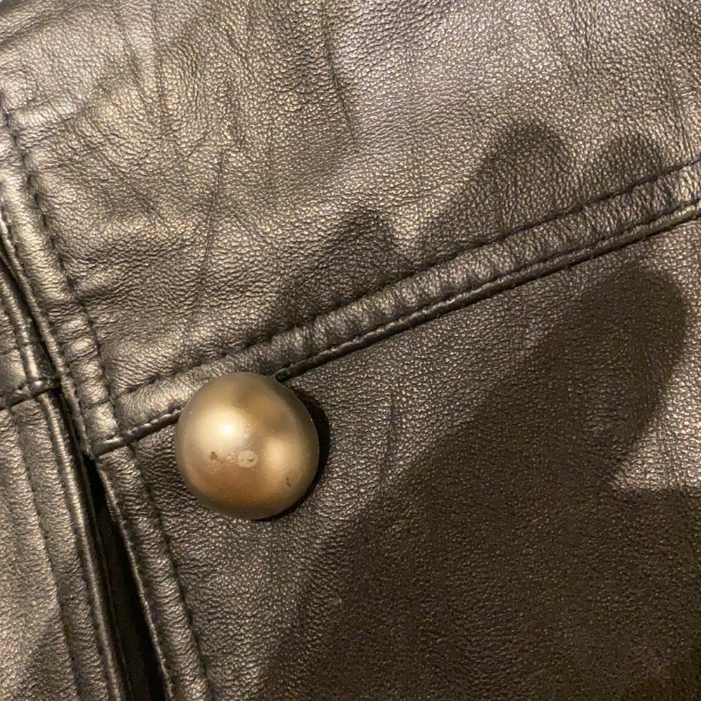 Leather jacket - Picture 7 of 8